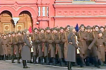Торжественный марш в честь 71-ой годовщины парада 1941 года на Красной площади в Москве